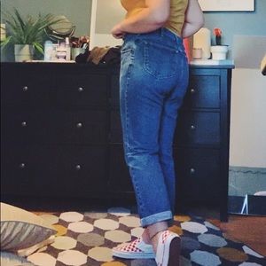 mom jeans